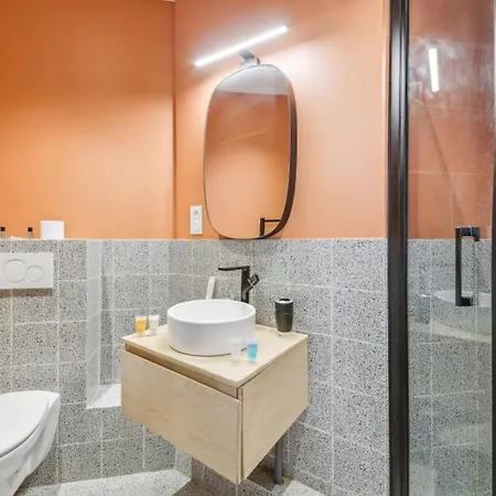 197 Suite Tom - Superb Apartment In Paris Exterior photo